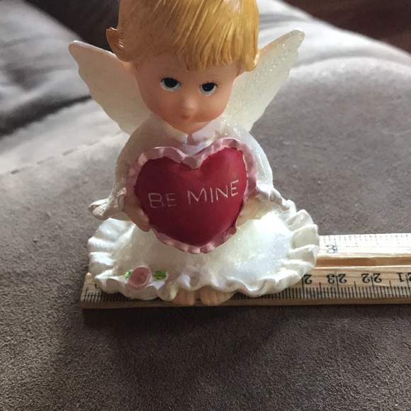 “Be Mine” Angel Figurine - $2 with bundle purchase - Picture 10 of 10